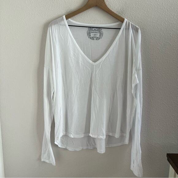Manuhealii White Long Sleeve V Neck Soft Top Blouse Hookupaianaaha XL - Picture 1 of 7